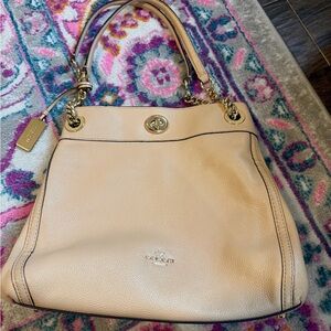Coach Beige Leather Shoulder Bag